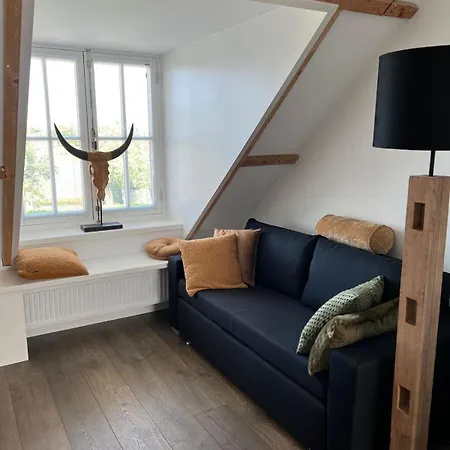 Apartment De Gouwe Leeuw *