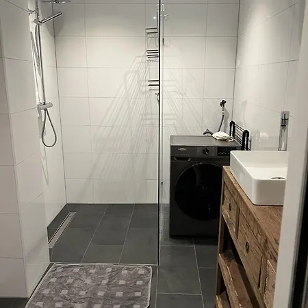 De Gouwe Leeuw * Woerdense Verlaat